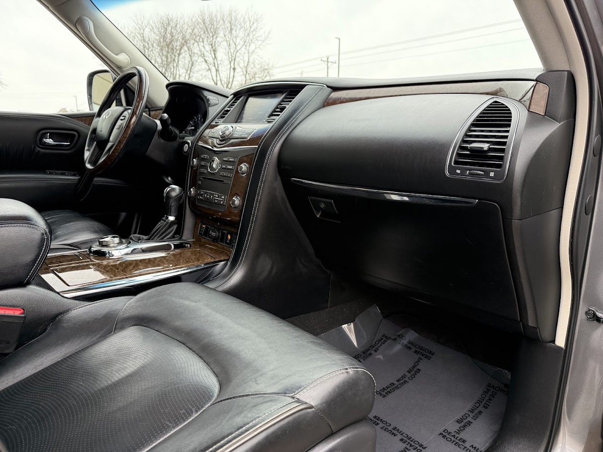 Infiniti QX80 4WD 2017