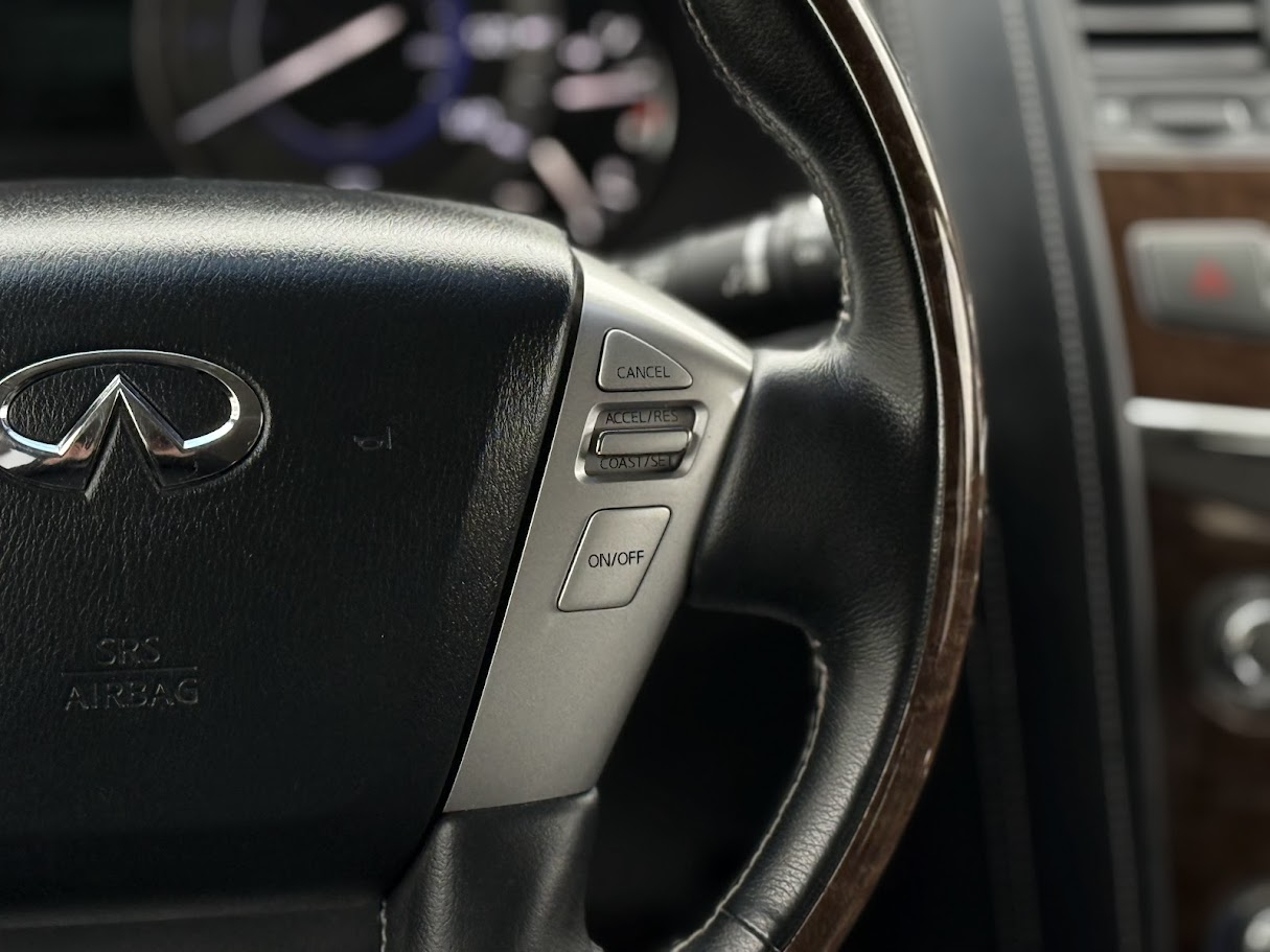 Infiniti QX80 4WD 2017