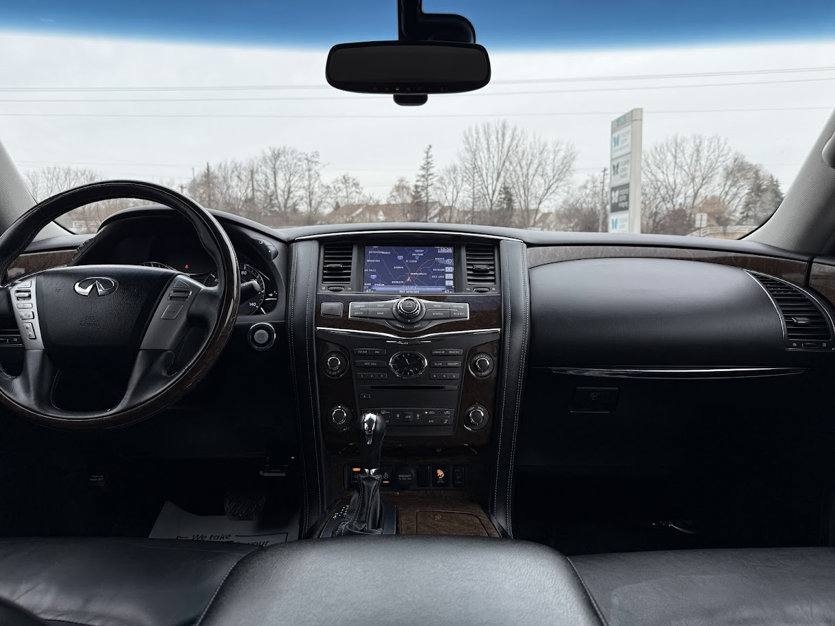 Infiniti QX80 4WD 2017