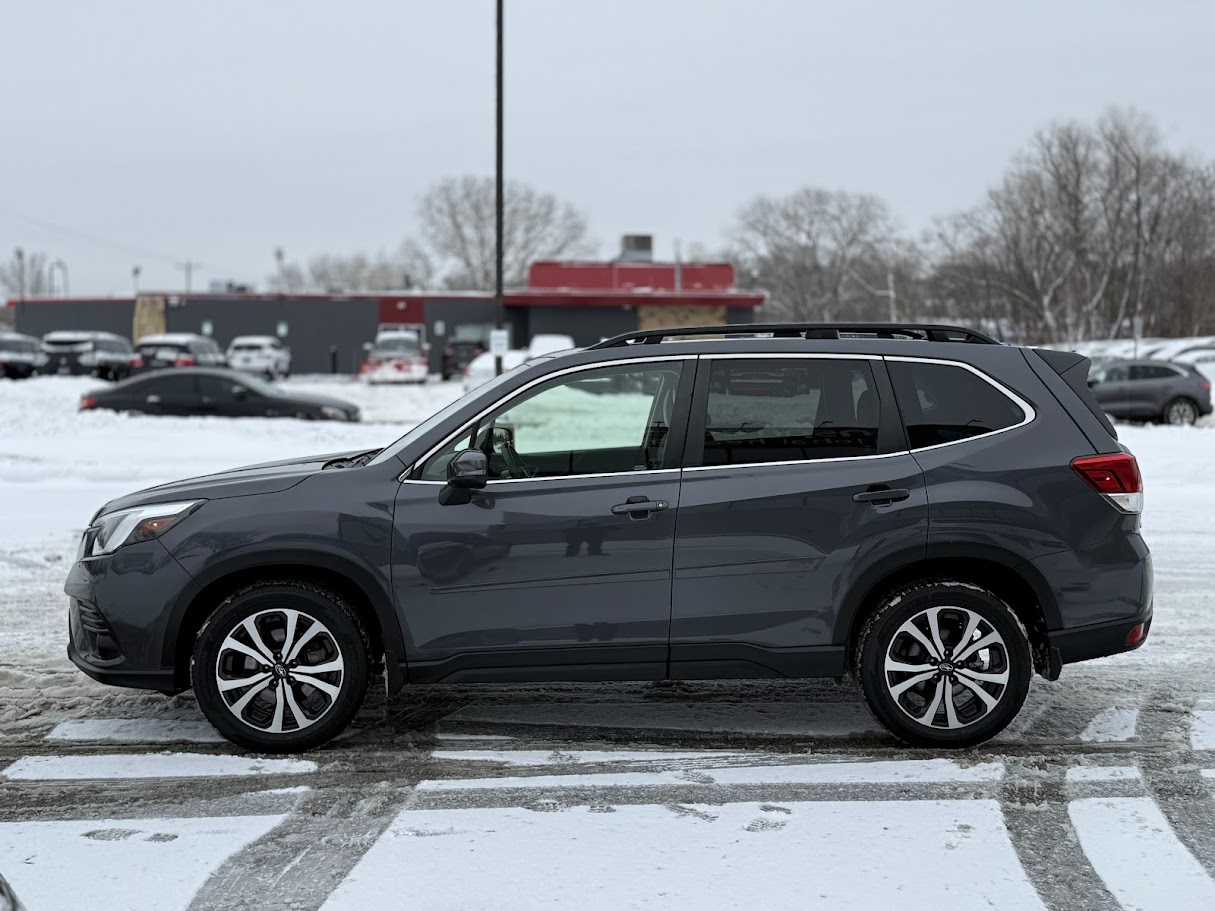2024 Subaru Forester Limited's photo