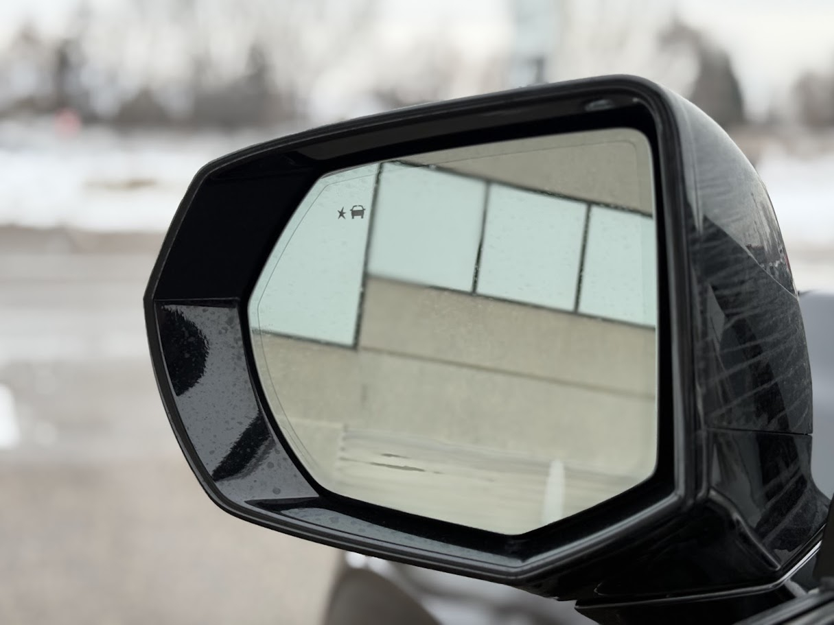 GMC Yukon XL Denali 4WD 2022