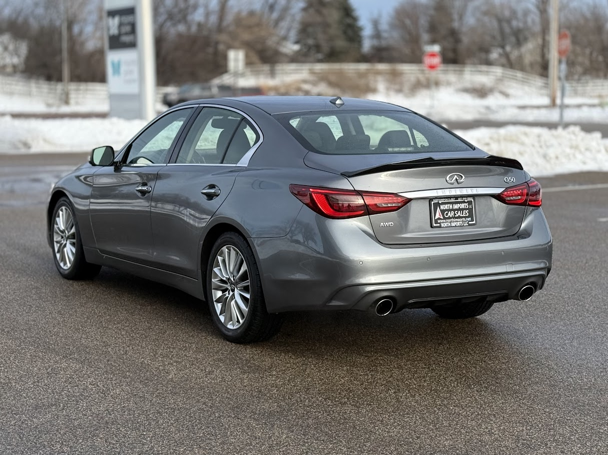 Infiniti Q50 3.0t LUXE AWD 2021