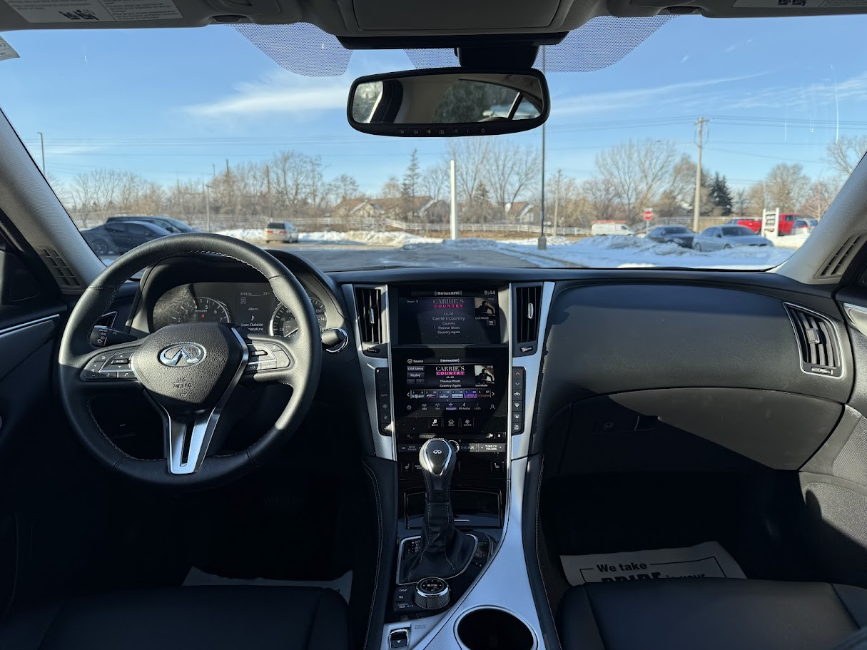 Infiniti Q50 3.0t LUXE AWD 2021