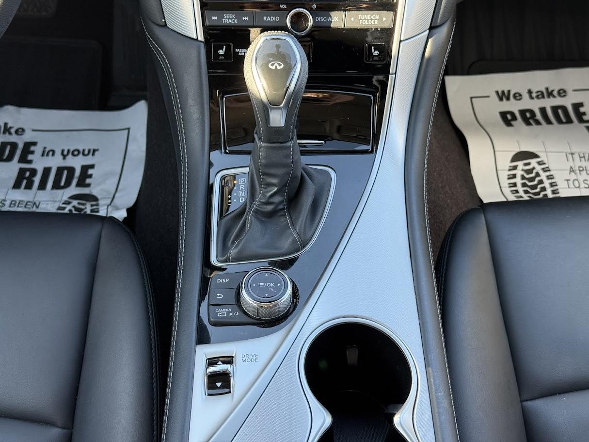 Infiniti Q50 3.0t LUXE AWD 2021