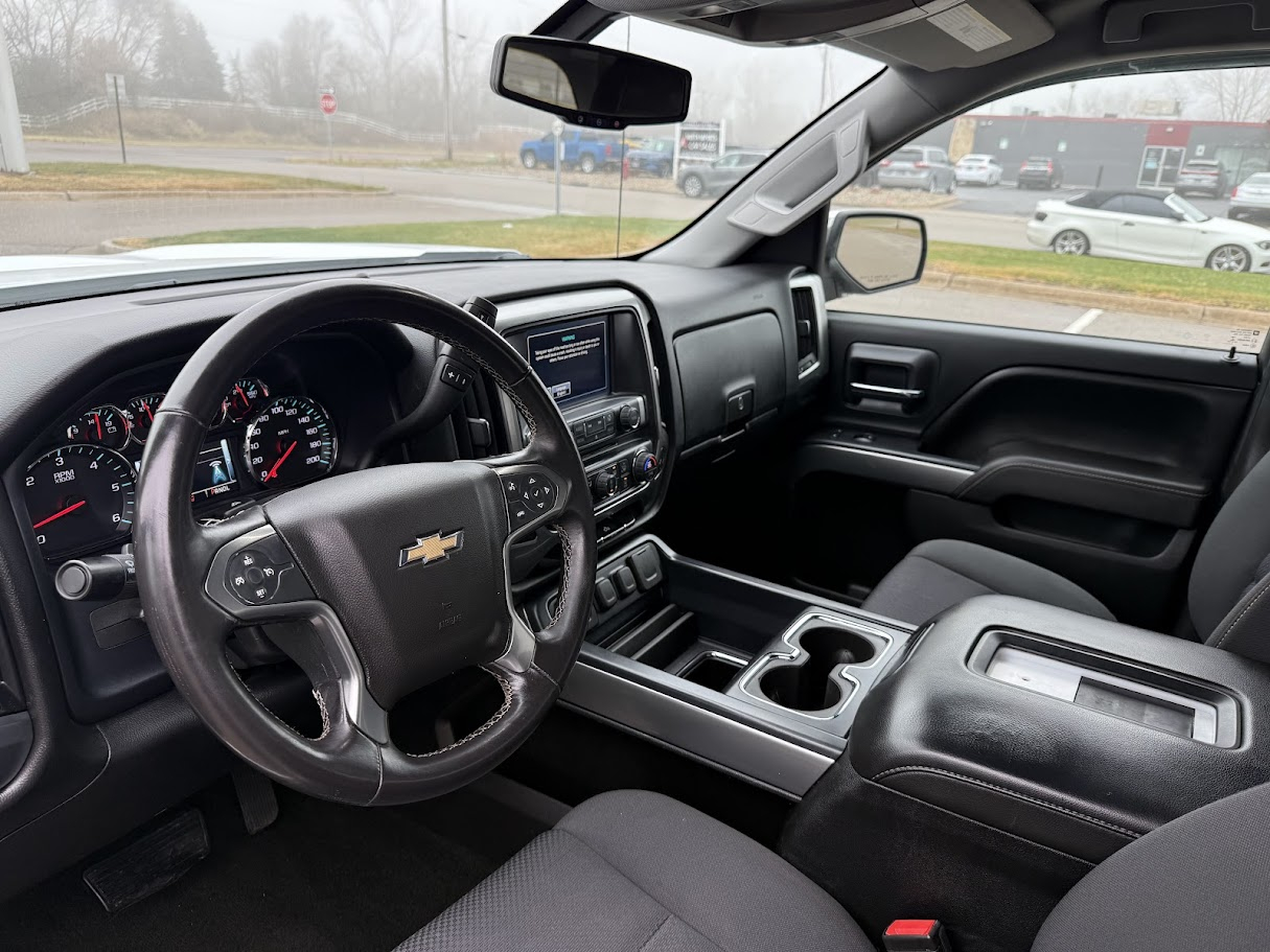 Chevrolet Silverado 1500 LT Crew Cab 4WD 2017