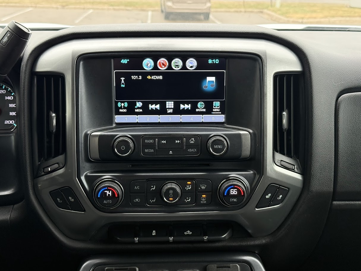 Chevrolet Silverado 1500 LT Crew Cab 4WD 2017