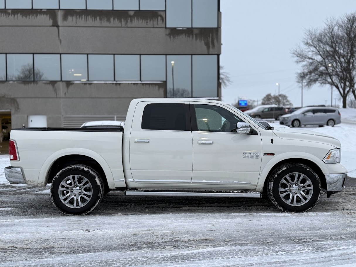 RAM 1500 Longhorn Crew Cab SWB 4WD 2016