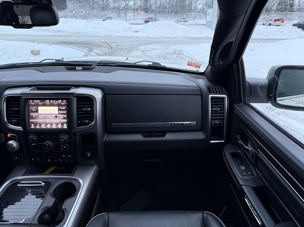 RAM 1500 Longhorn Crew Cab SWB 4WD 2016