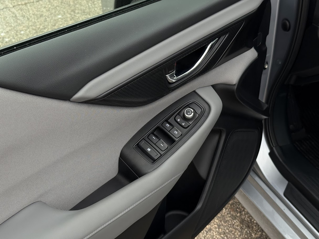 Subaru Legacy Premium 2025