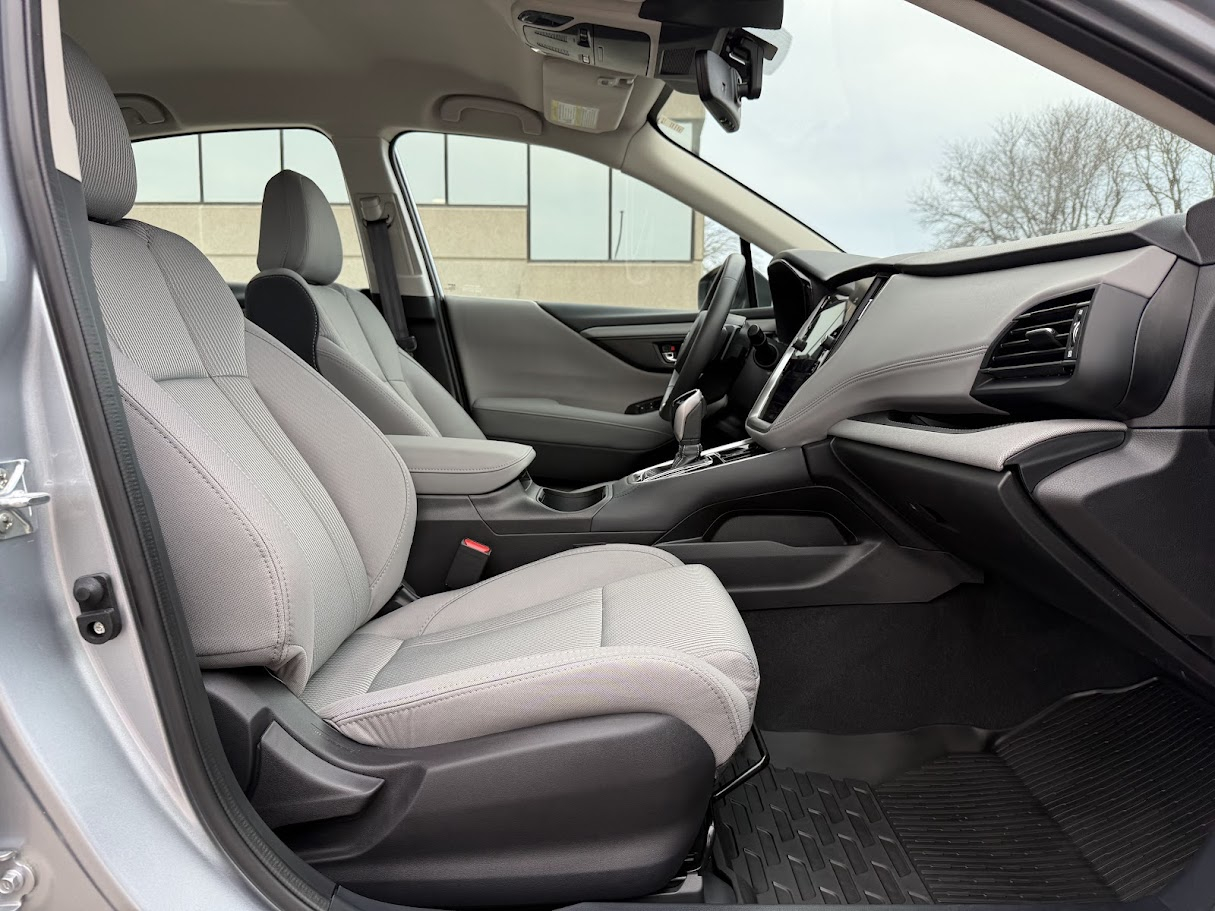 Subaru Legacy Premium 2025