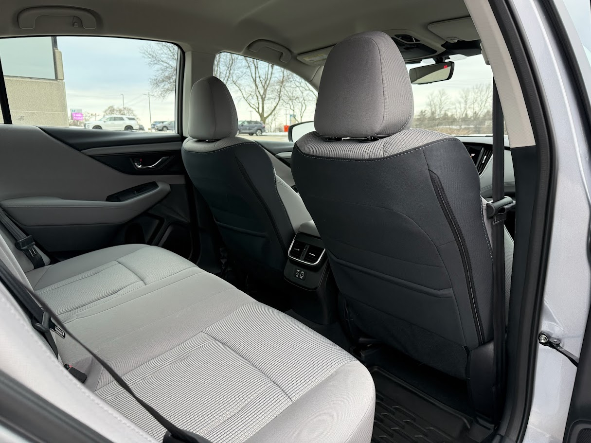 Subaru Legacy Premium 2025