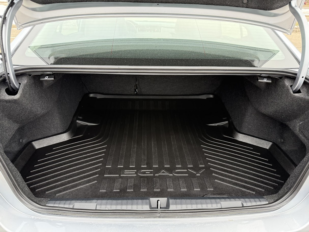 Subaru Legacy Premium 2025