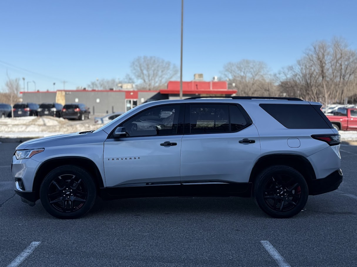 Chevrolet Traverse Premier AWD 2021