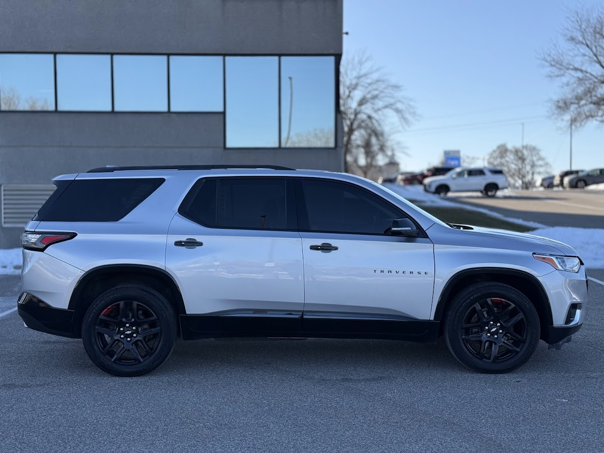 Chevrolet Traverse Premier AWD 2021