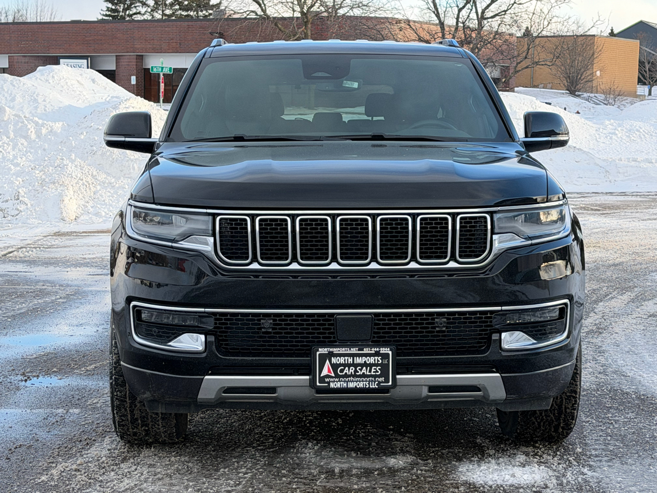 Jeep Wagoneer Series II 4WD 2022