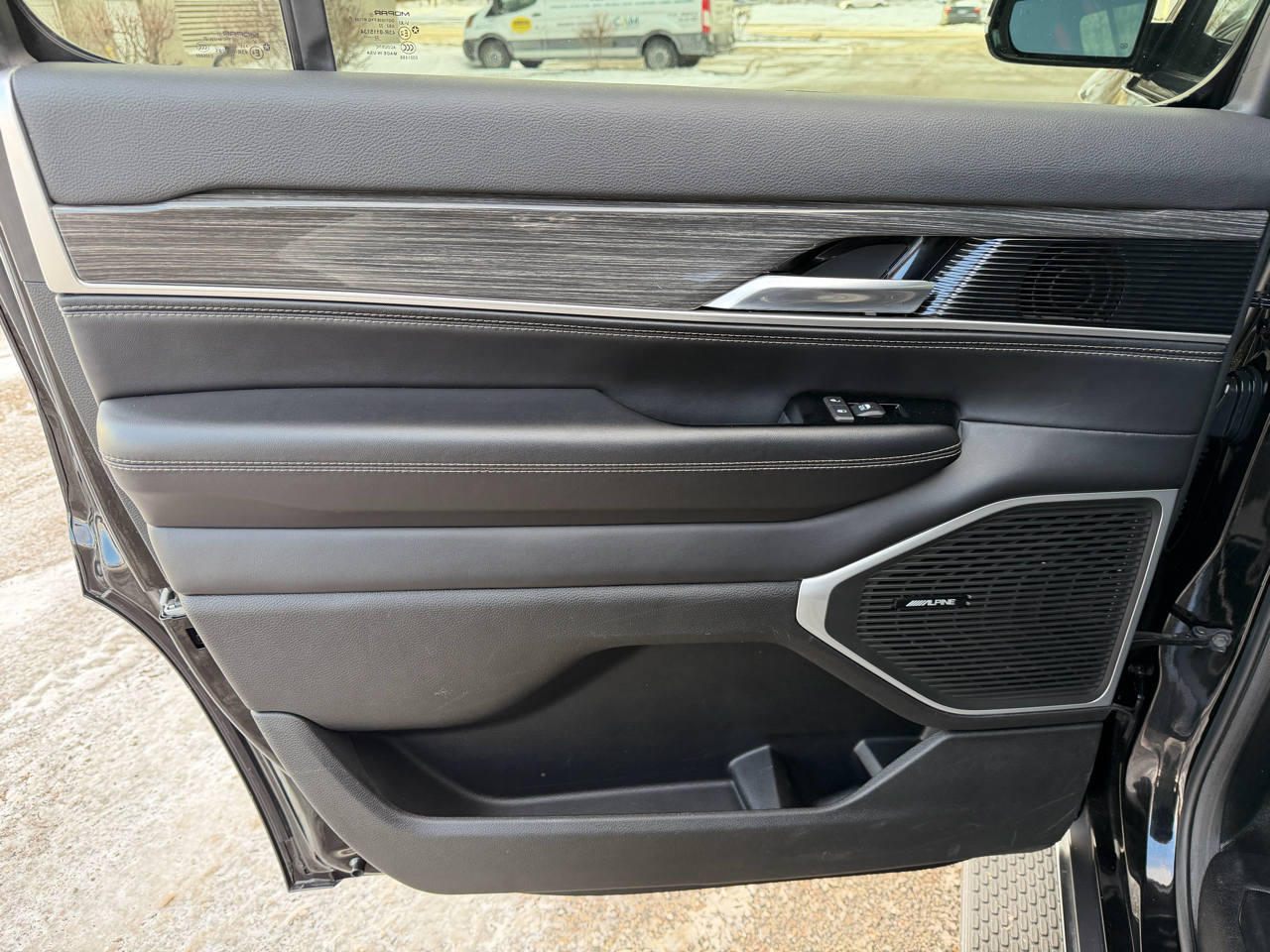 Jeep Wagoneer Series II 4WD 2022