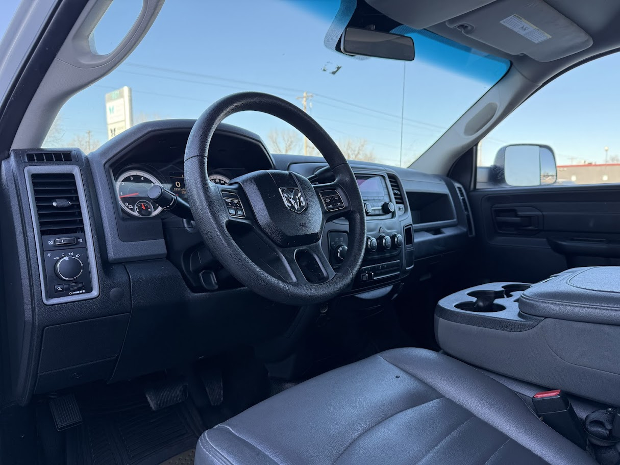 RAM 1500 Tradesman Regular Cab LWB 4WD 2015