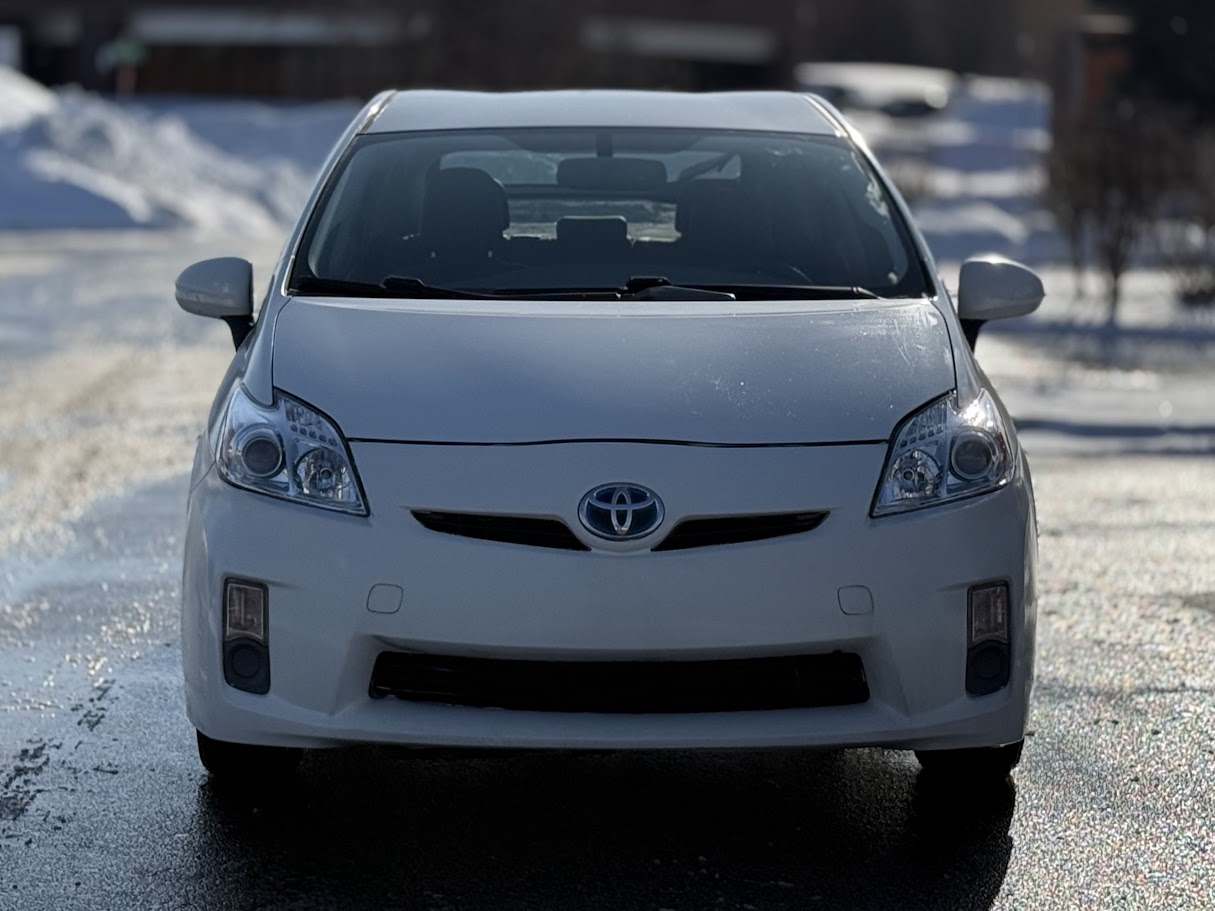 Toyota Prius Prius V 2010