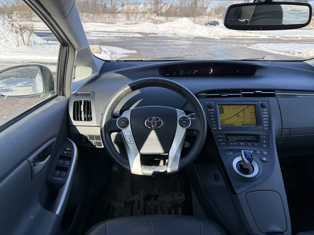 Toyota Prius Prius V 2010