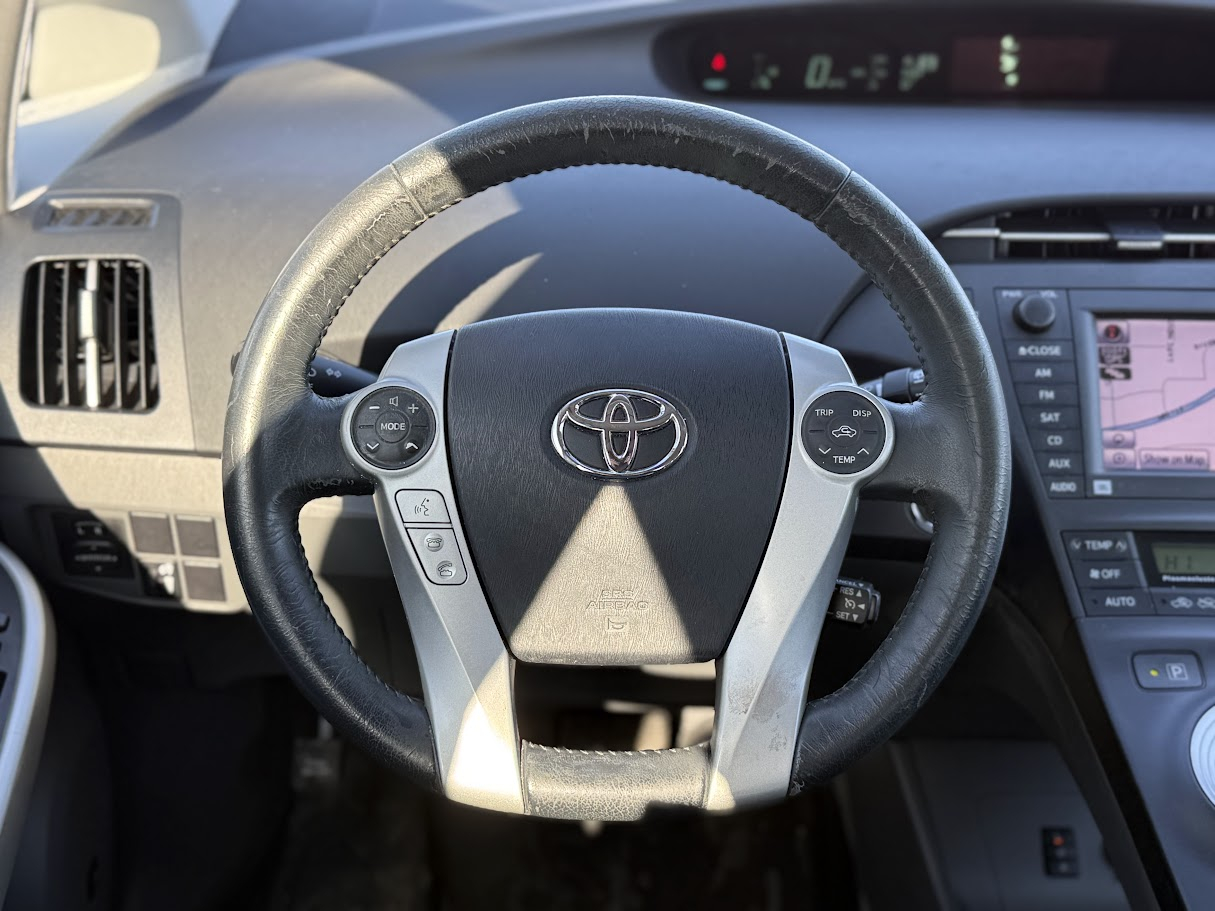 Toyota Prius Prius V 2010