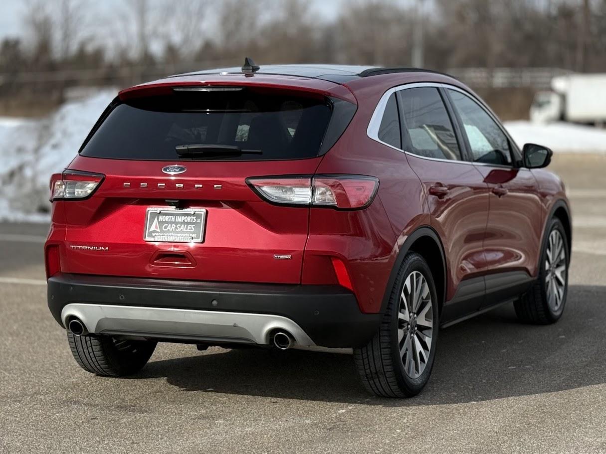 Ford Escape Hybrid Titanium 2020