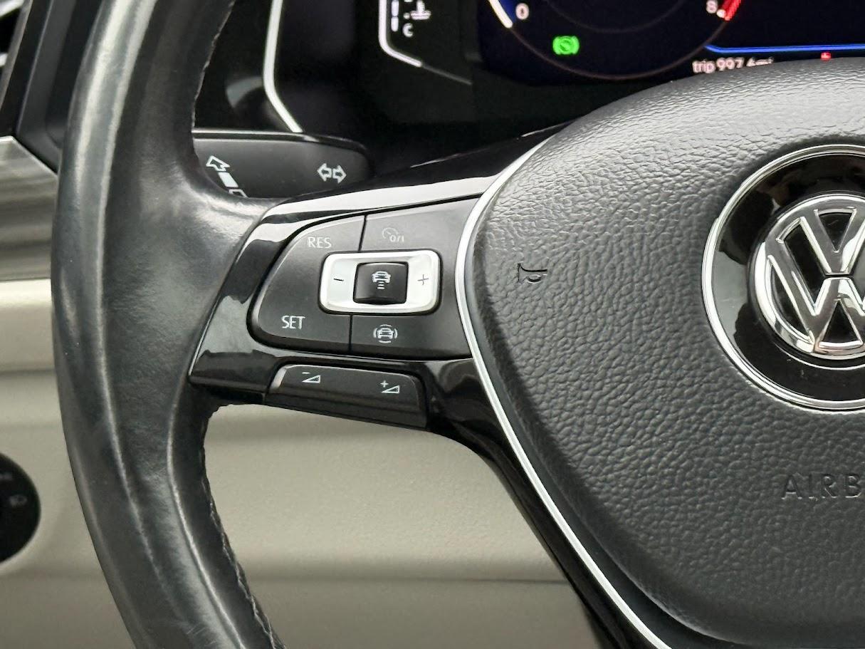 Volkswagen Jetta 1.4T SEL 8A 2019