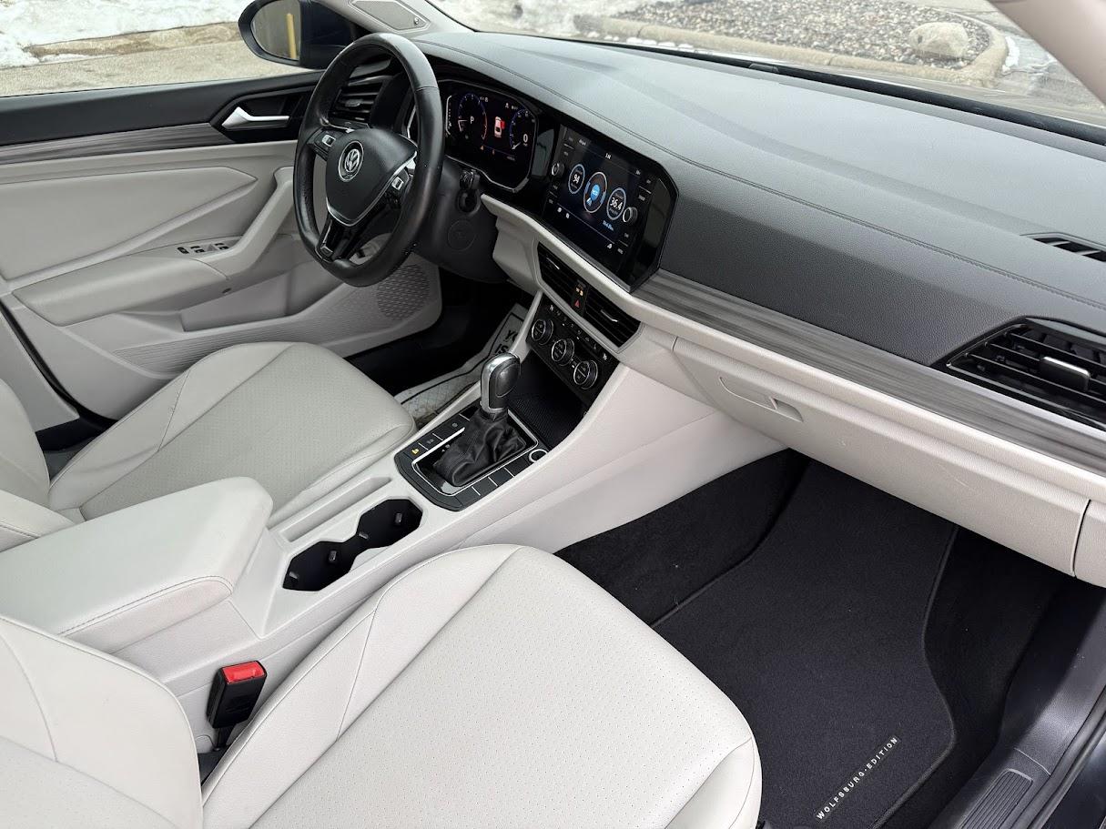 Volkswagen Jetta 1.4T SEL 8A 2019