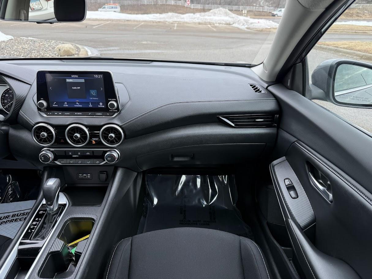 Nissan Sentra SV 2022