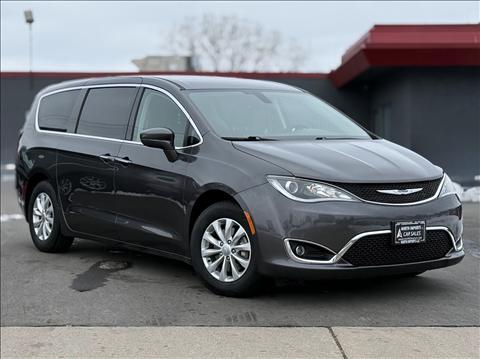 2019 Chrysler Pacifica Touring Plus