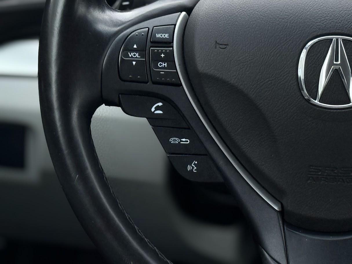 Acura ILX 8-Spd AT w/ Premium Package 2016