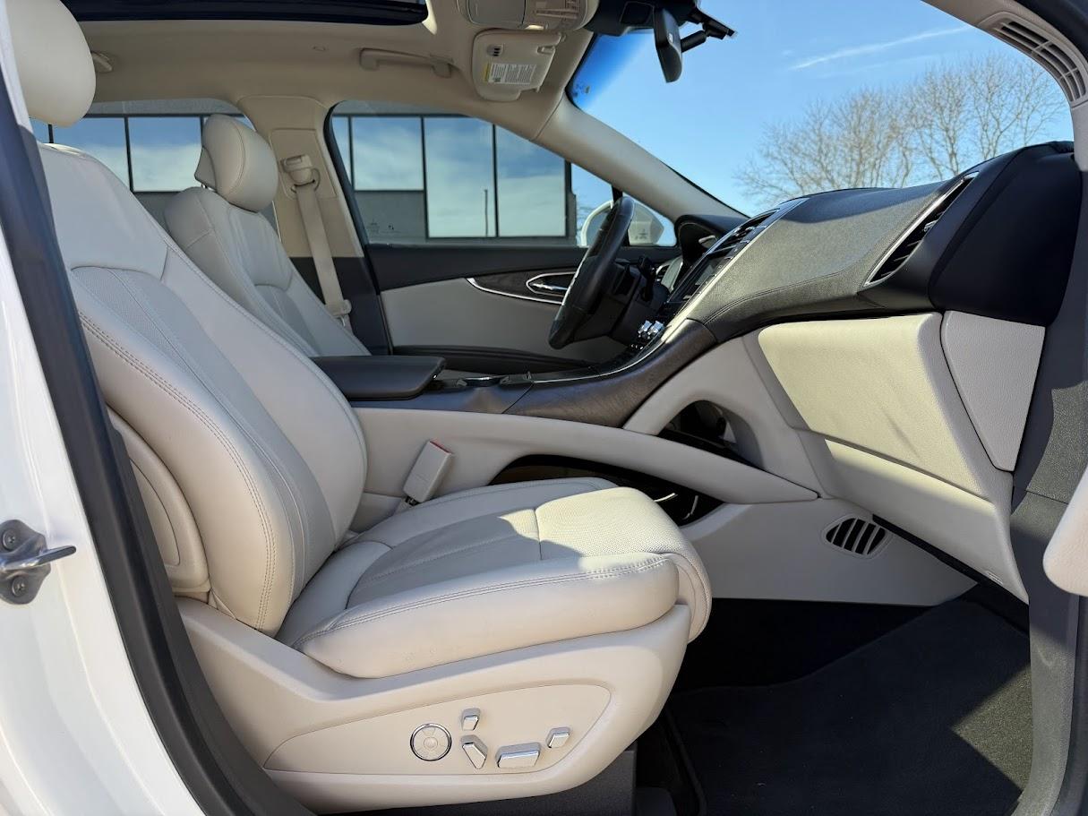 Lincoln Nautilus Reserve AWD 2020