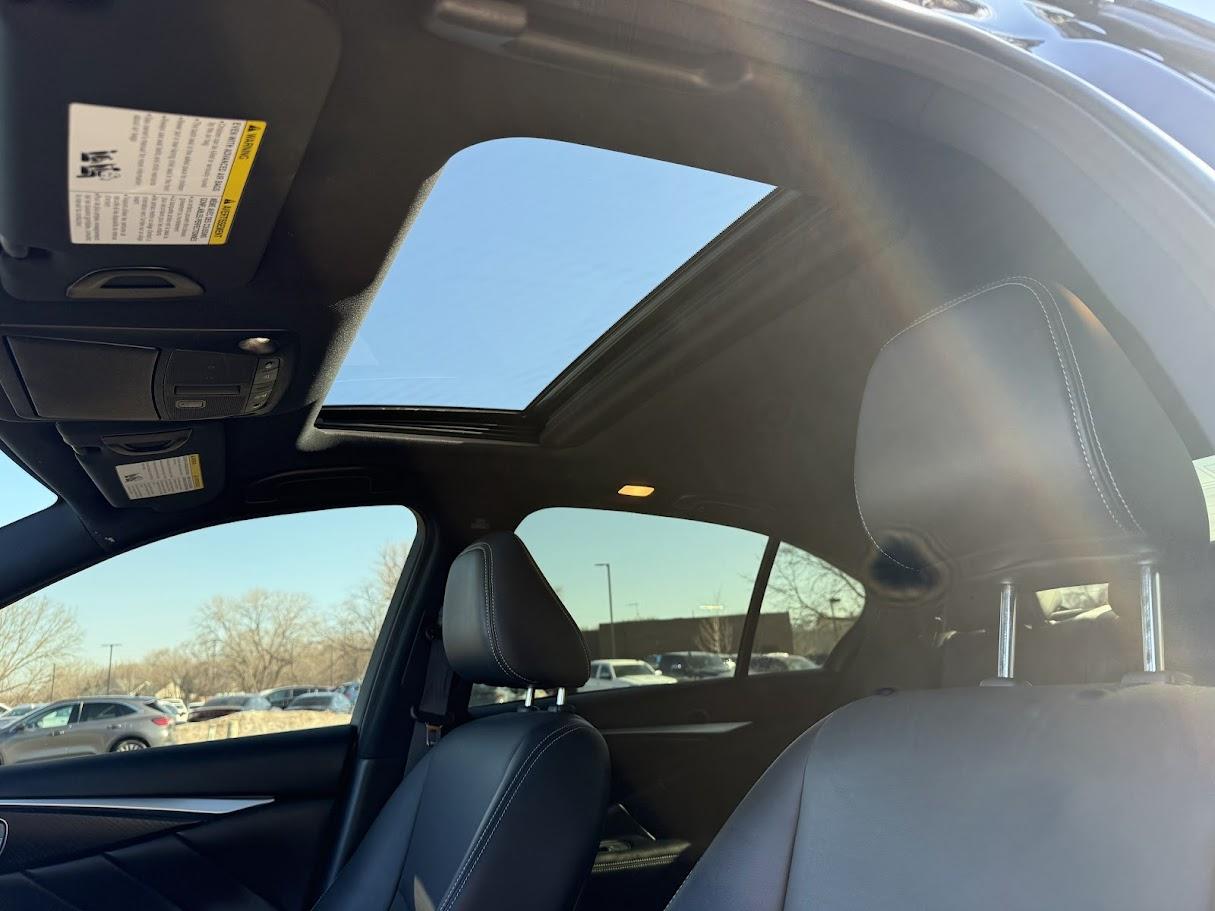 Infiniti Q50 3.0t SENSORY AWD 2023