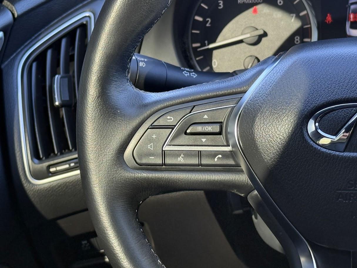 Infiniti Q50 3.0t SENSORY AWD 2023