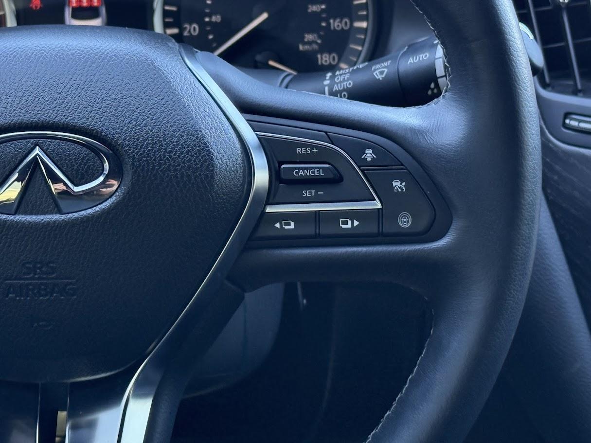 Infiniti Q50 3.0t SENSORY AWD 2023