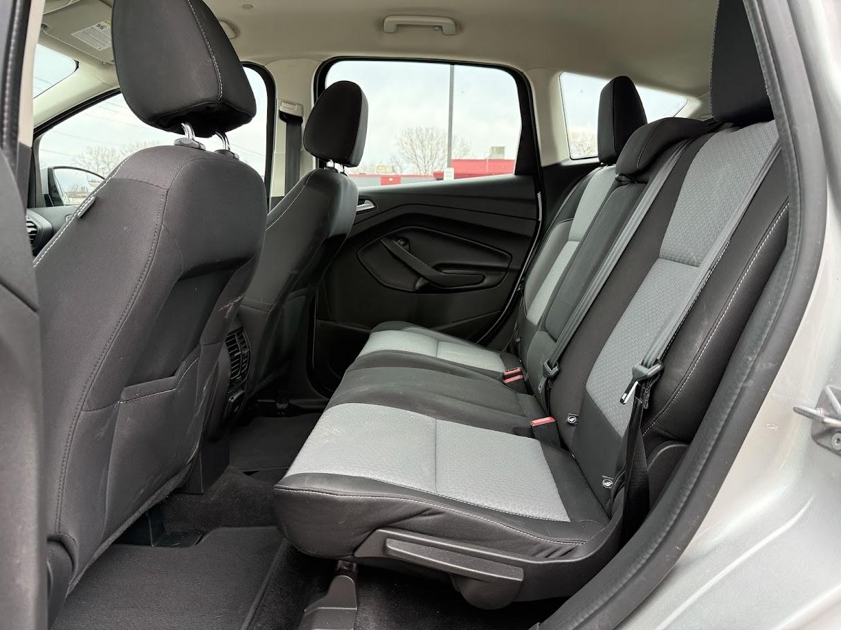 Ford C-Max Hybrid SE 2017