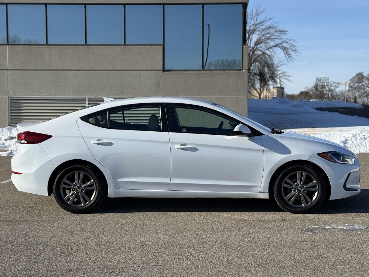 Hyundai Elantra SEL 2018