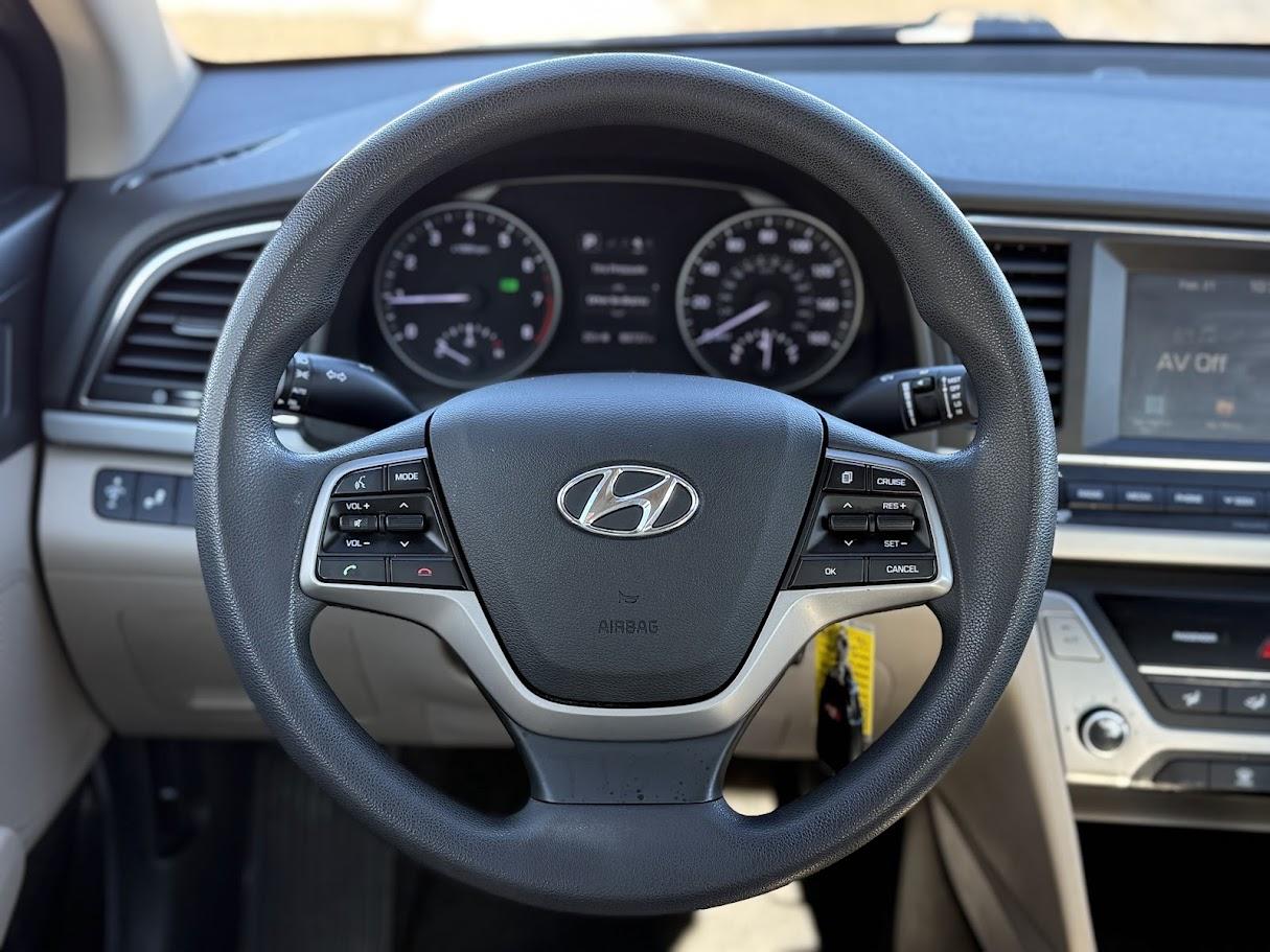 Hyundai Elantra SEL 2018