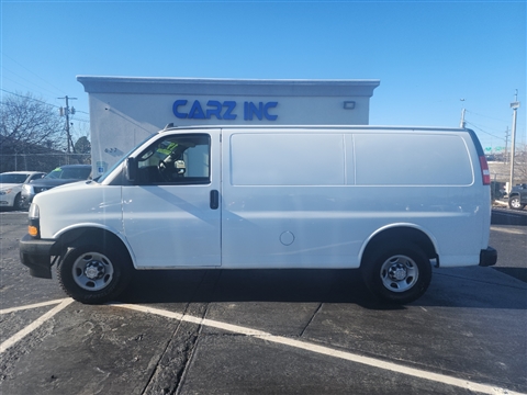 2019 Chevrolet Express Cargo Van RWD 2500 135"