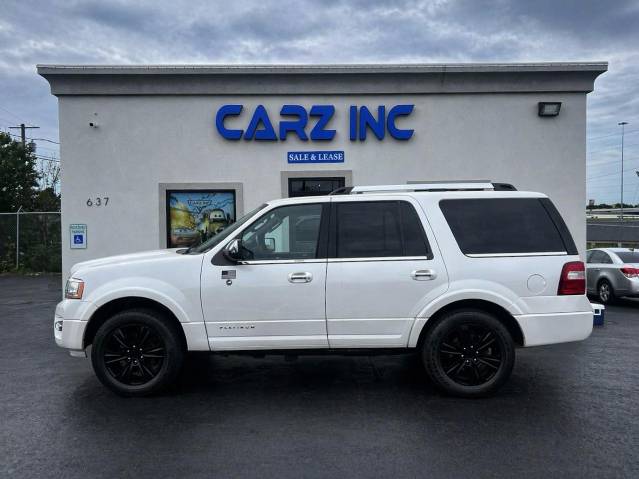 2016 Ford Expedition 4WD 4dr Platinum