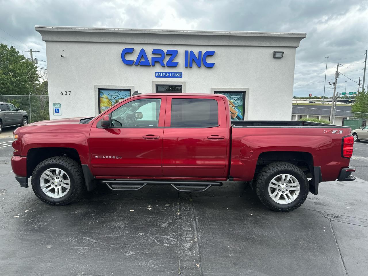 2018 Chevrolet Silverado 1500 4WD Crew Cab 143.5" LT w/2LT