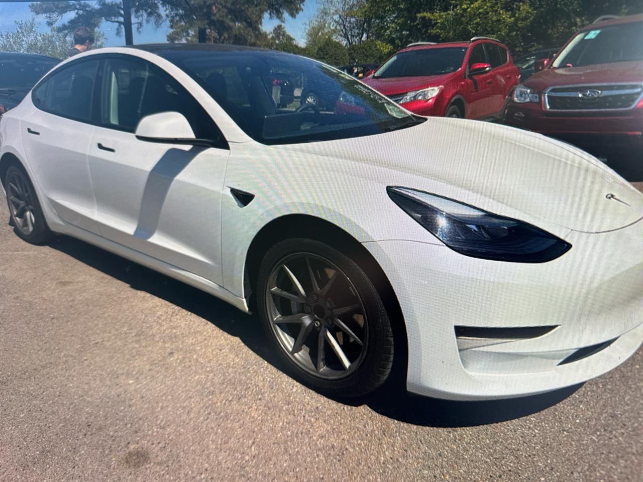 2023 Tesla Model 3 RWD