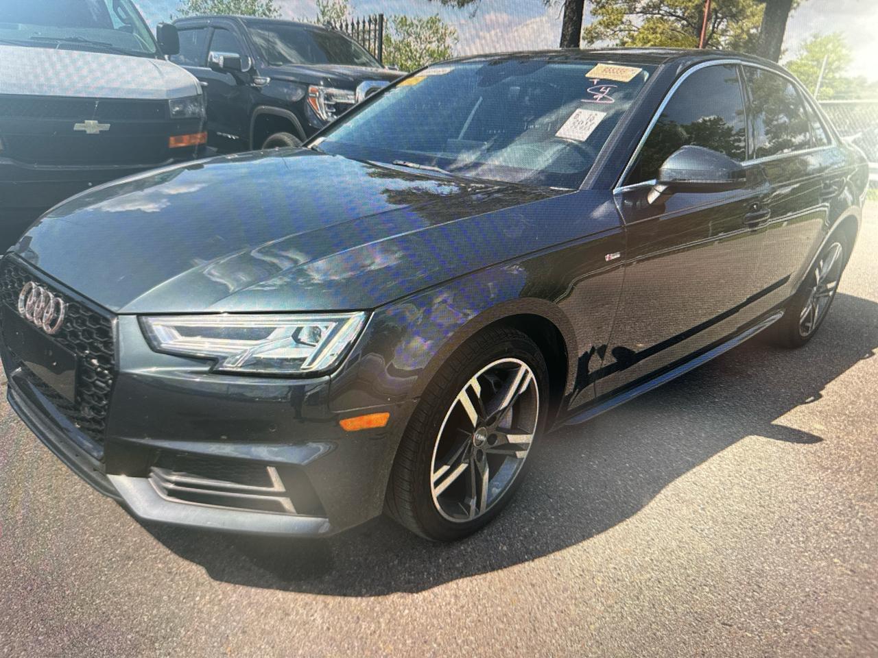 2017 Audi A4 2.0T quattro S tronic Premium Plus's photo