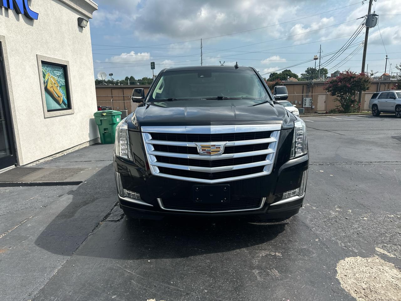 2017 Cadillac Escalade ESV 4WD 4dr Luxury