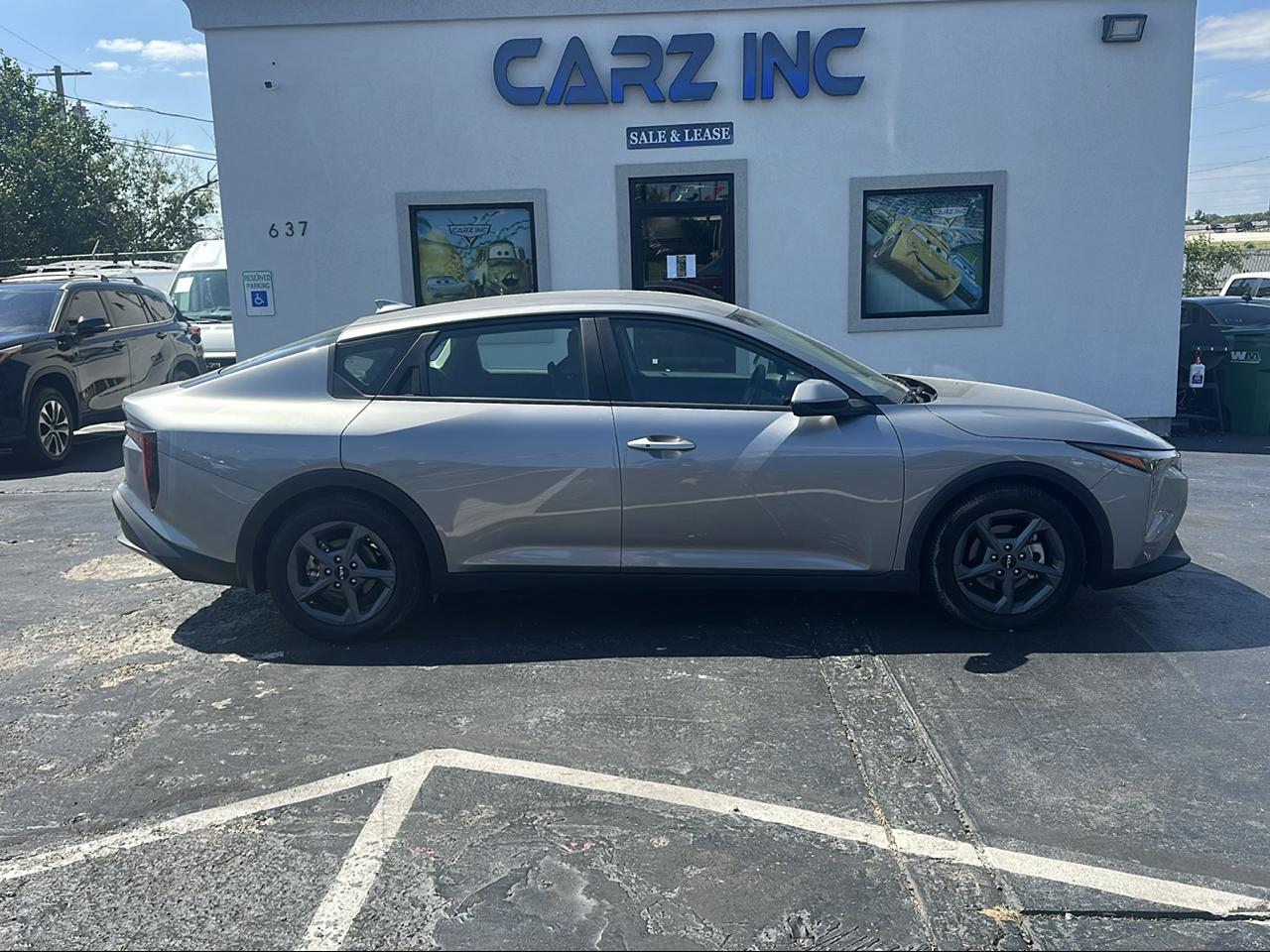 2025 Kia K4 LXS FWD