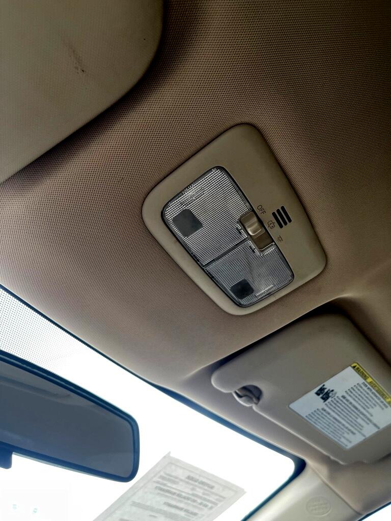 Toyota Corolla LE CVT 2015