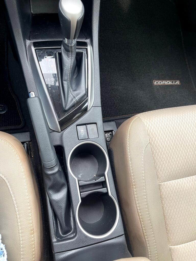 Toyota Corolla LE CVT 2015