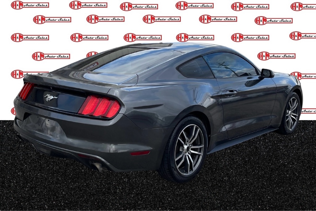Ford Mustang EcoBoost Coupe 2017