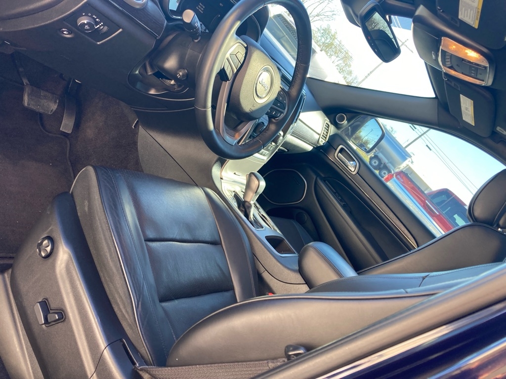 Jeep Grand Cherokee Overland 2WD 2018