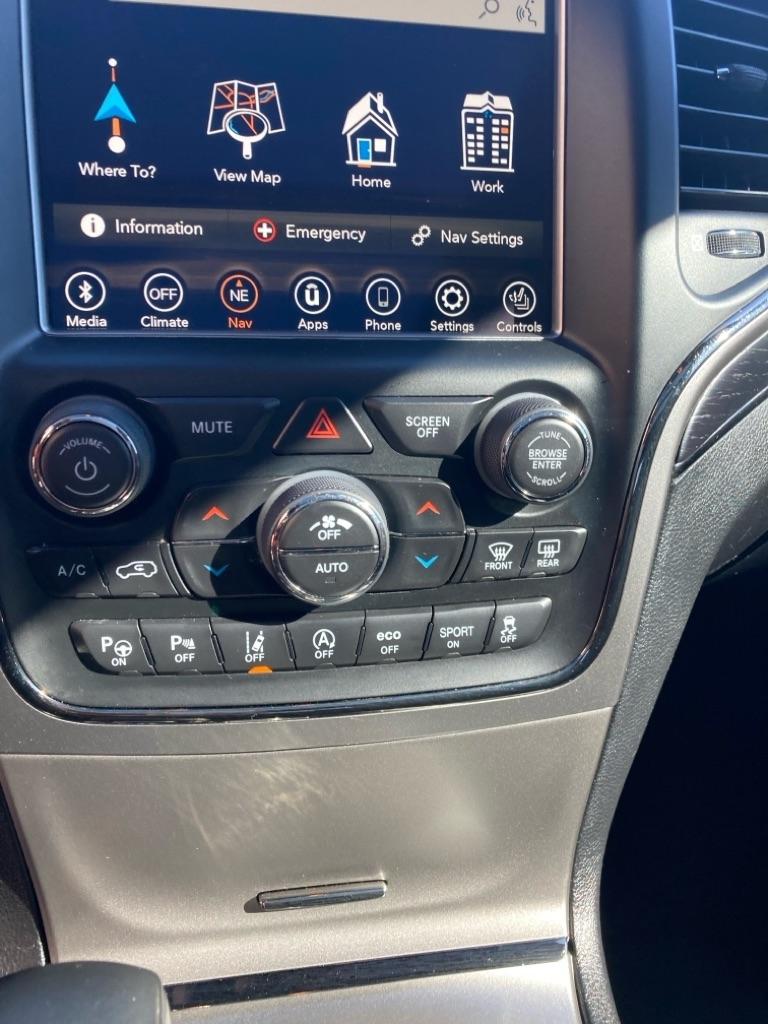 Jeep Grand Cherokee Overland 2WD 2018