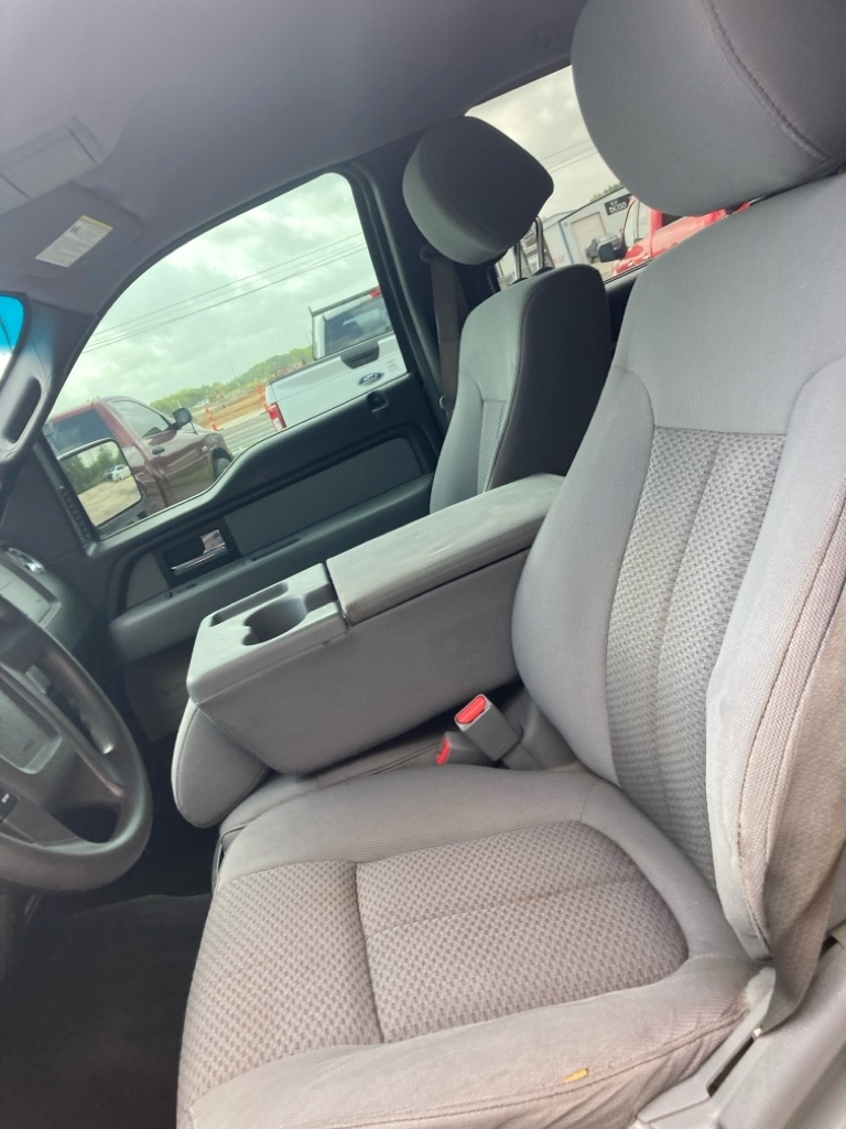 Ford F-150 XL SuperCrew 5.5-ft. Bed 2WD 2012